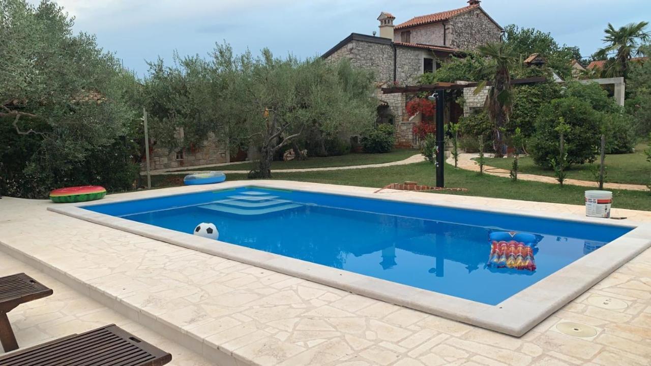 Appartment Hacienda Monica Умаг Экстерьер фото